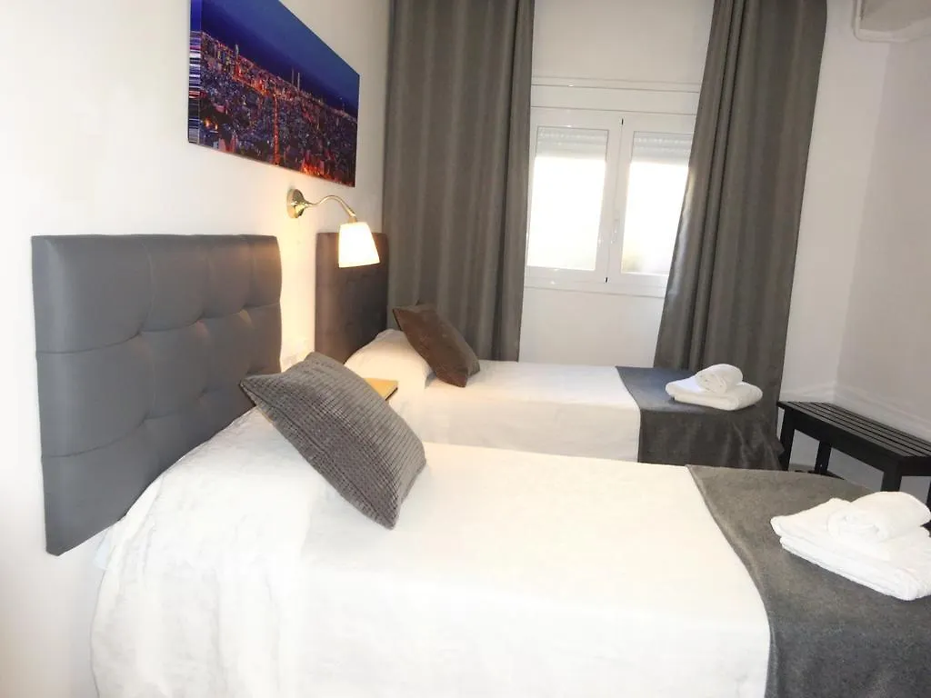 Guest house Hostal Lleida Barcelona