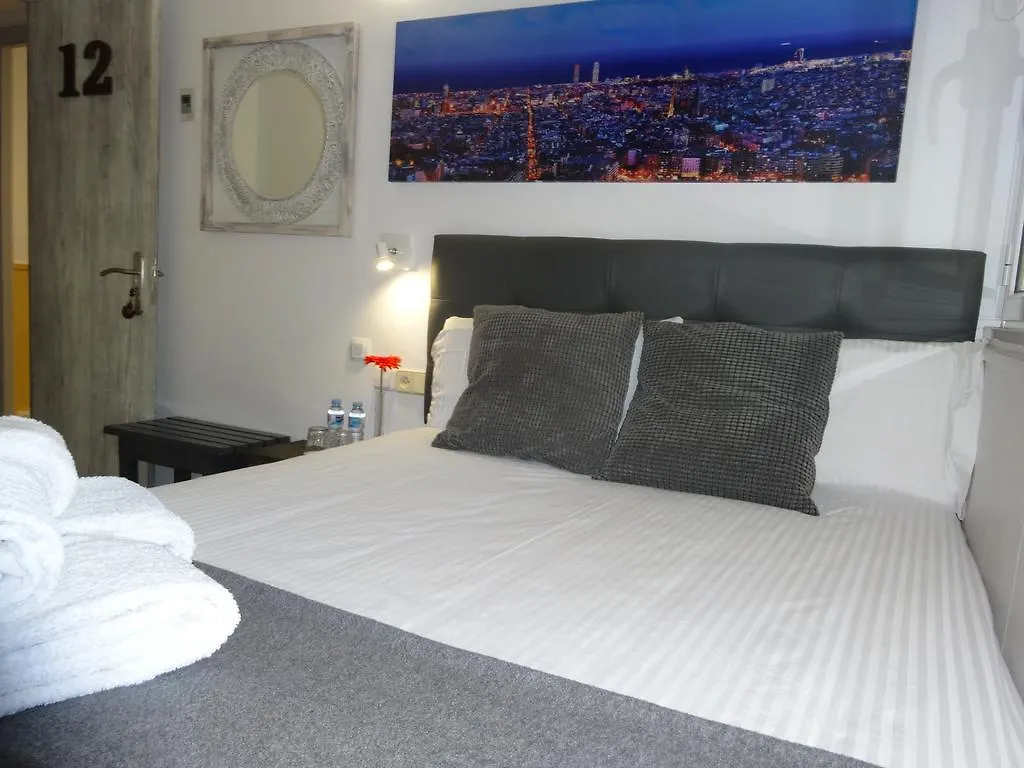 Guest house Hostal Lleida Barcelona