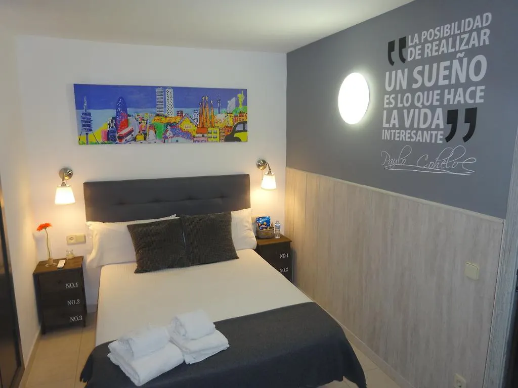Hostal Lleida Barcelona 3*,