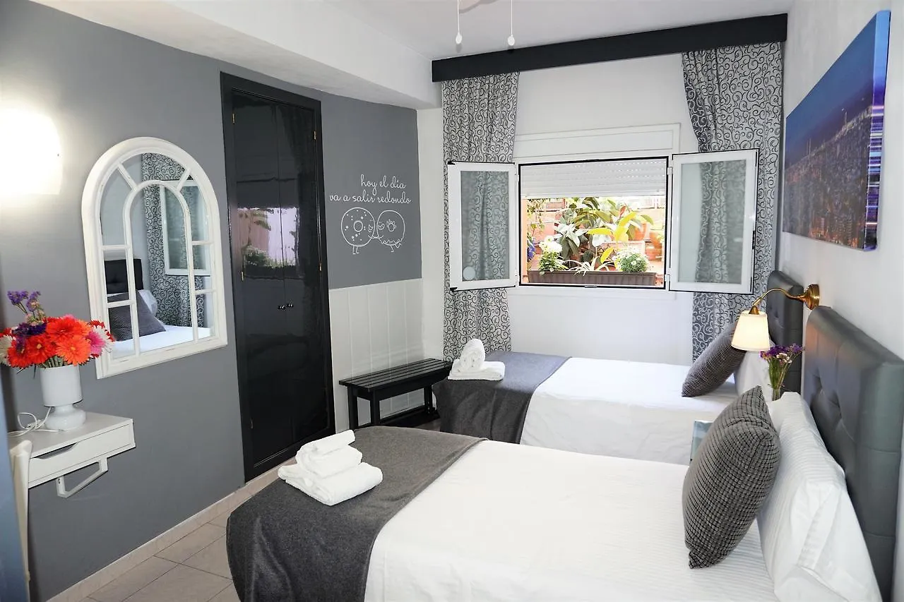 Hostal Lleida Barcelona Guest house