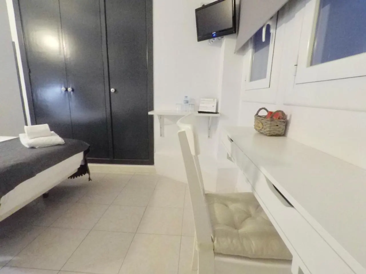 Hostal Lleida Barcelona 3*,  Spain