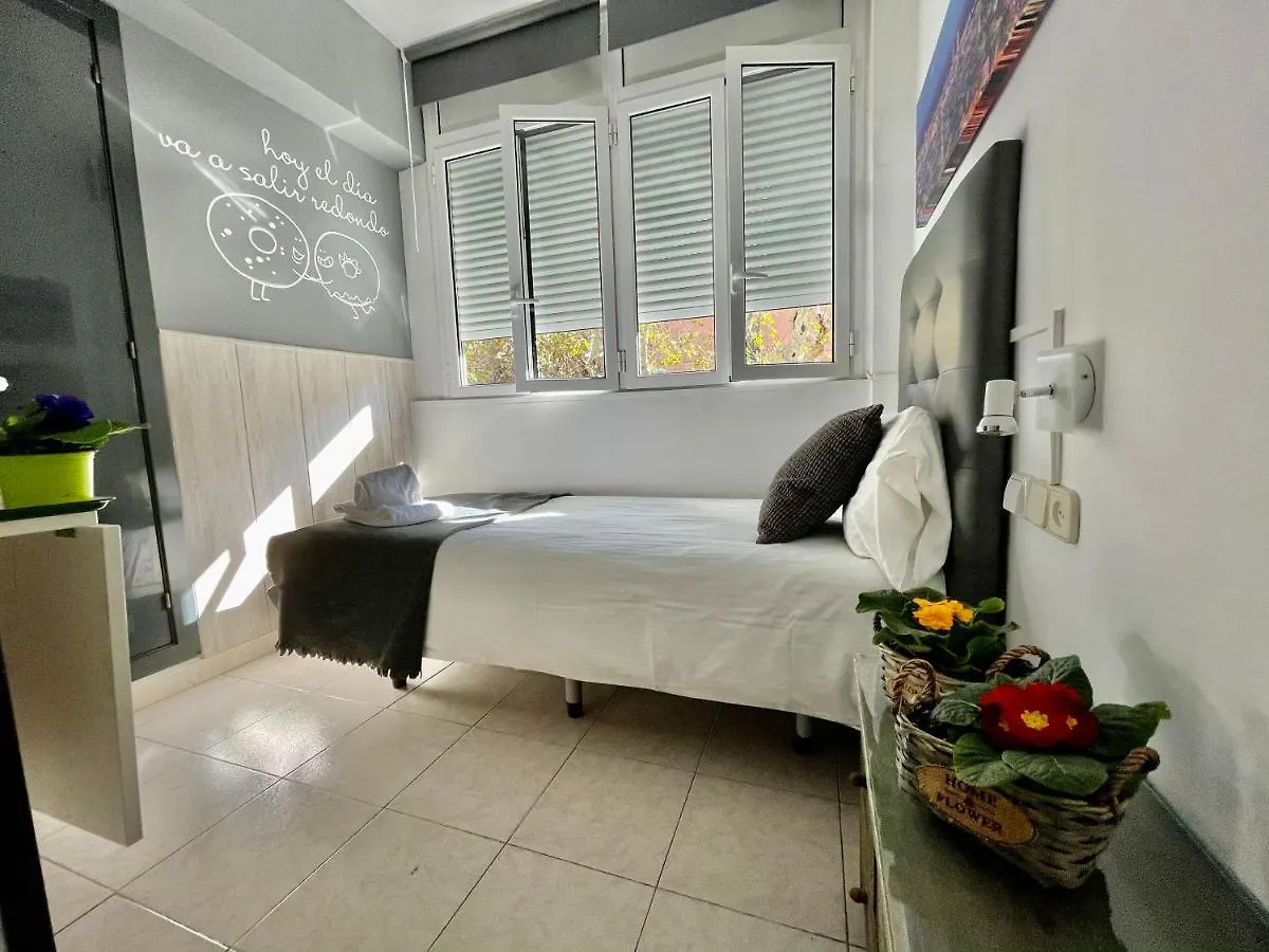 *** Affittacamere Hostal Lleida Barcellona Spagna