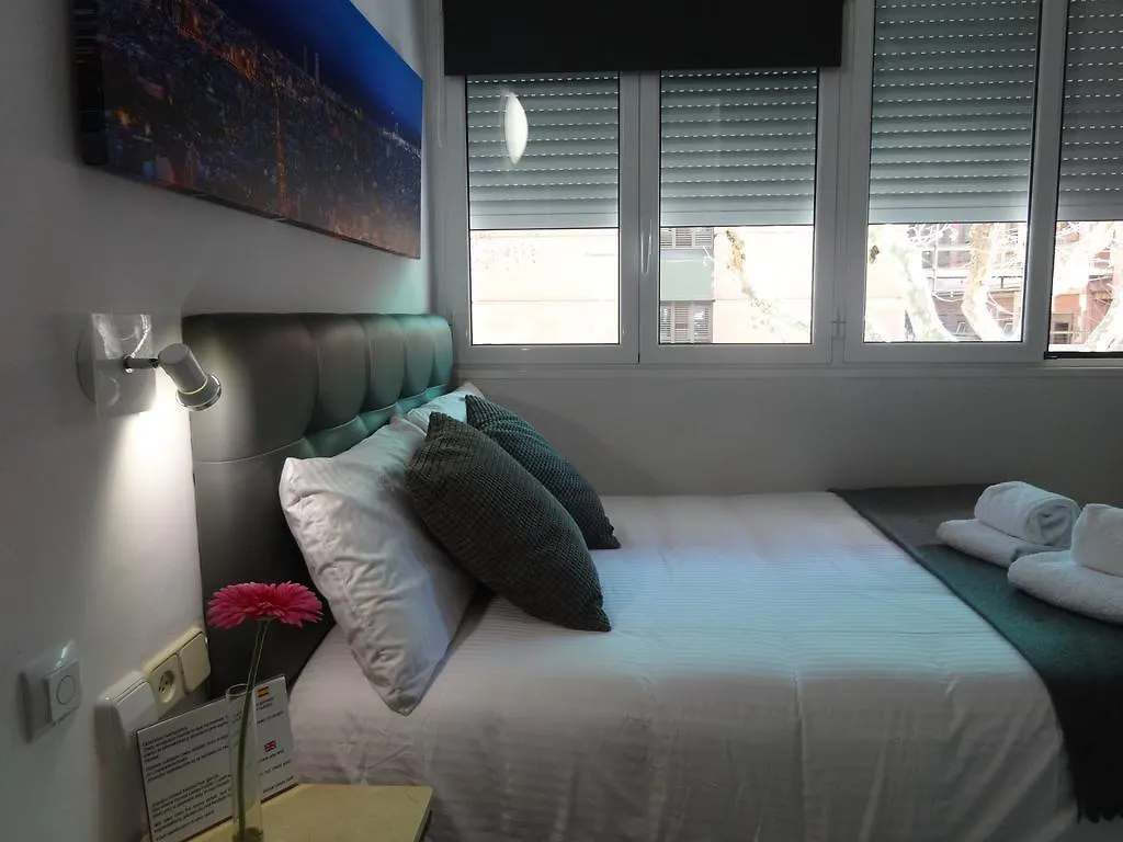 Hostal Lleida Barcellona Spagna
