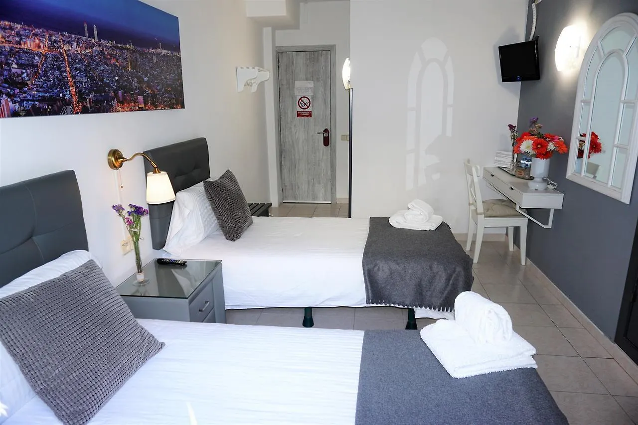 Hostal Lleida Barcellona Affittacamere