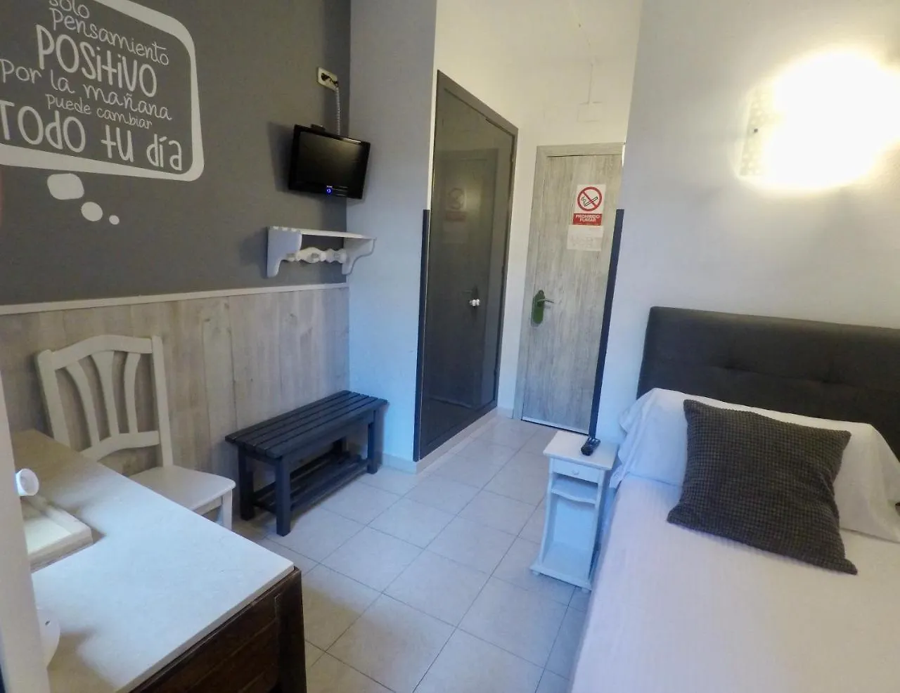 Hostal Lleida Barcellona
